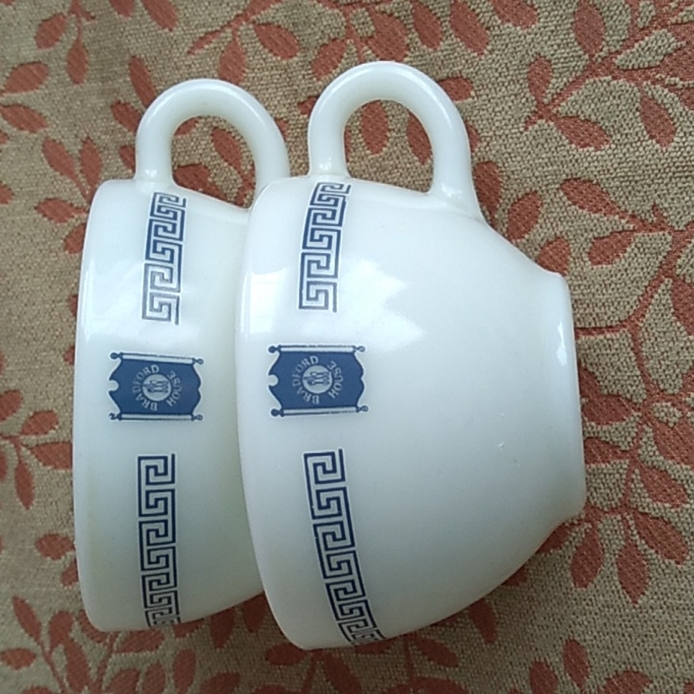 Vintage WT Grants Bradford House Coffee Tea Mugs 6oz Set of 4 - Picture 1 of 7